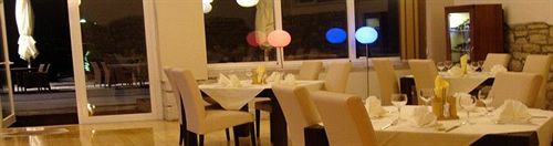 Marina Hotel - Restaurant Fazana Exterior photo